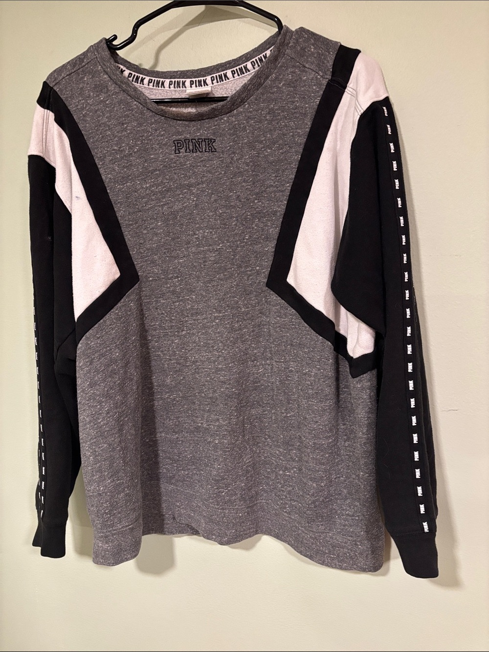 PINK Victoria's Secret Gray, Black & White Colorblock Crewneck Sweatshirt